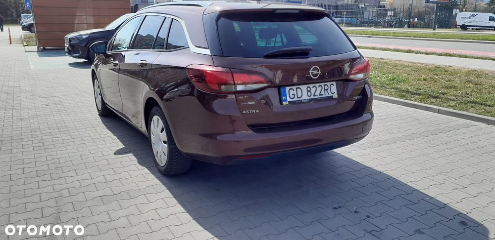 Opel Astra - 4