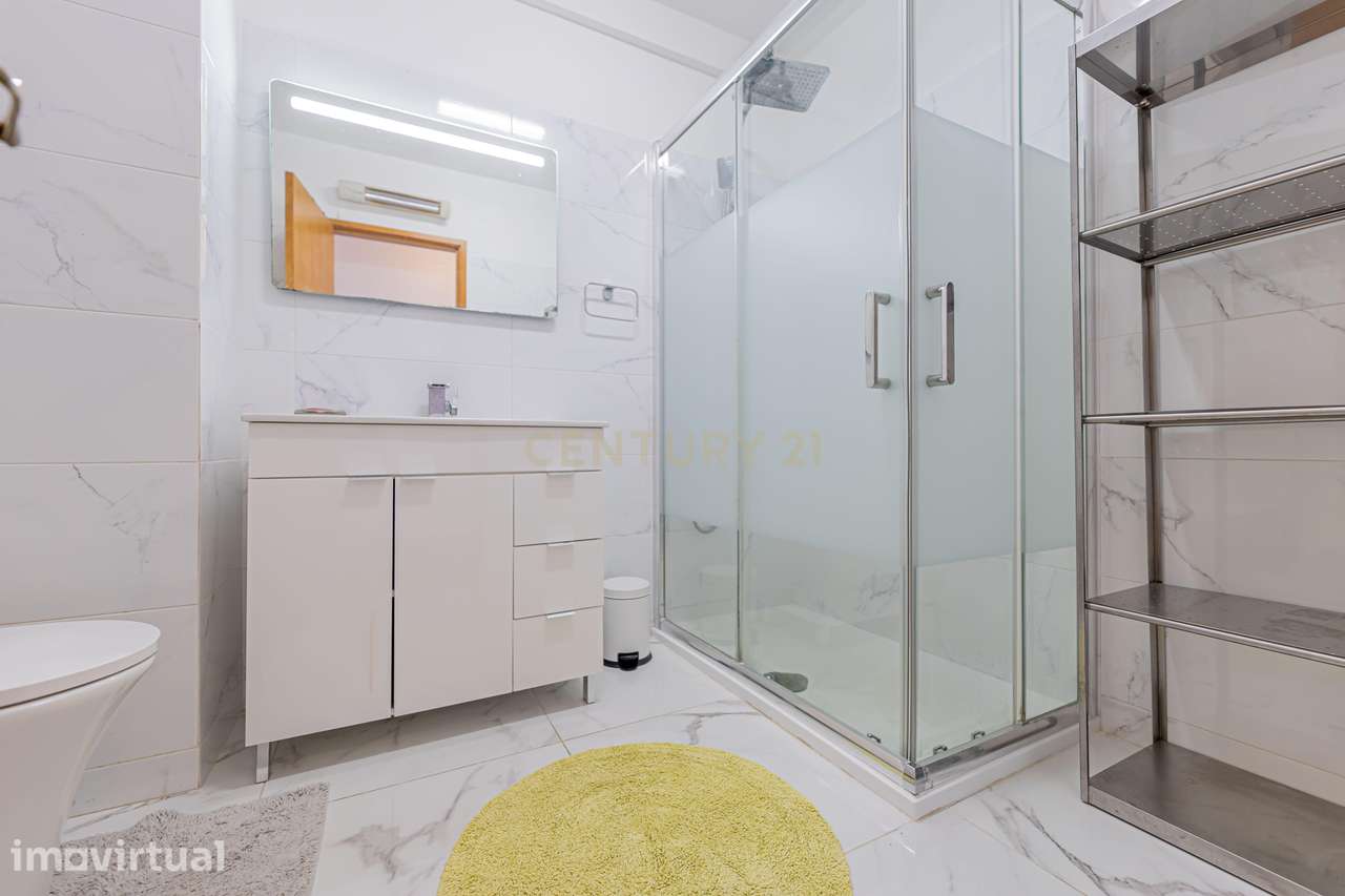 Apartamento T2 Remodelado Monte da Caparica - Grande imagem: 2/30