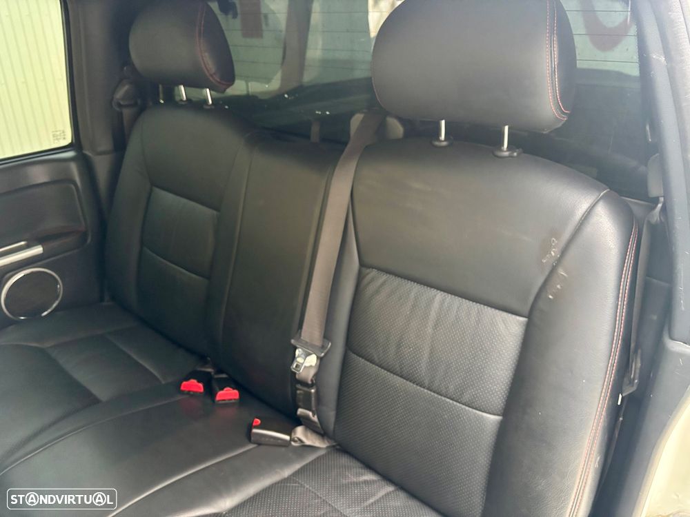 Isuzu D-Max 3.0 DTi CD 4WD LS Izutronic - 30