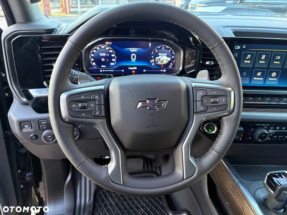 Chevrolet Silverado - 16