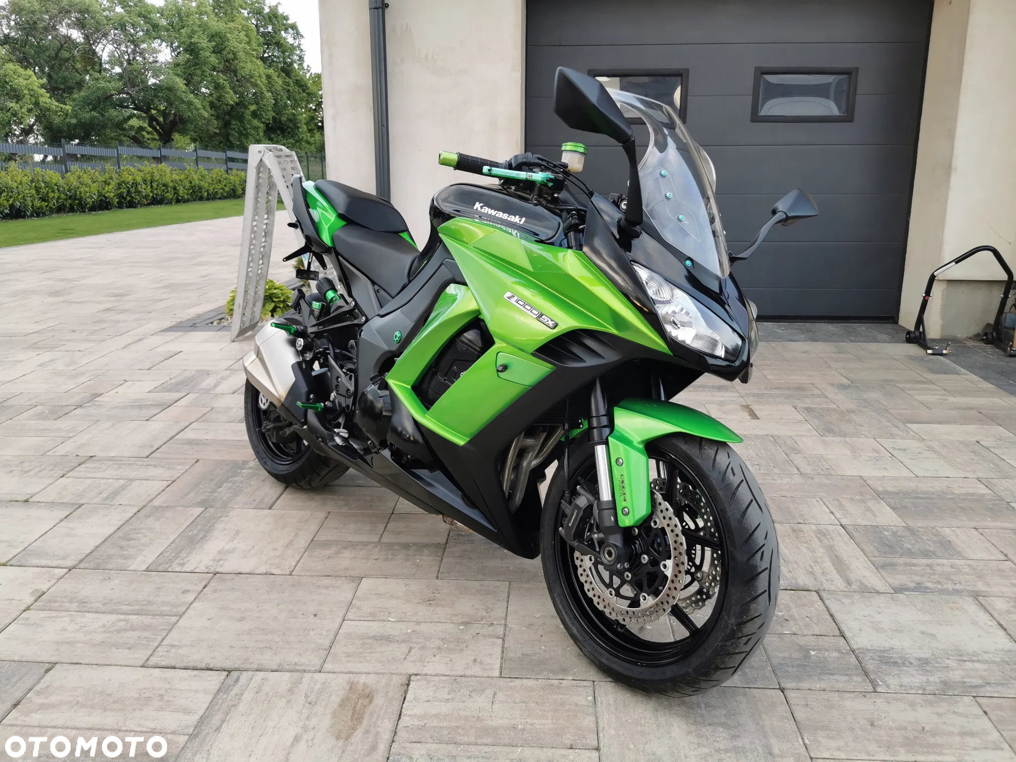 Kawasaki Z - 4