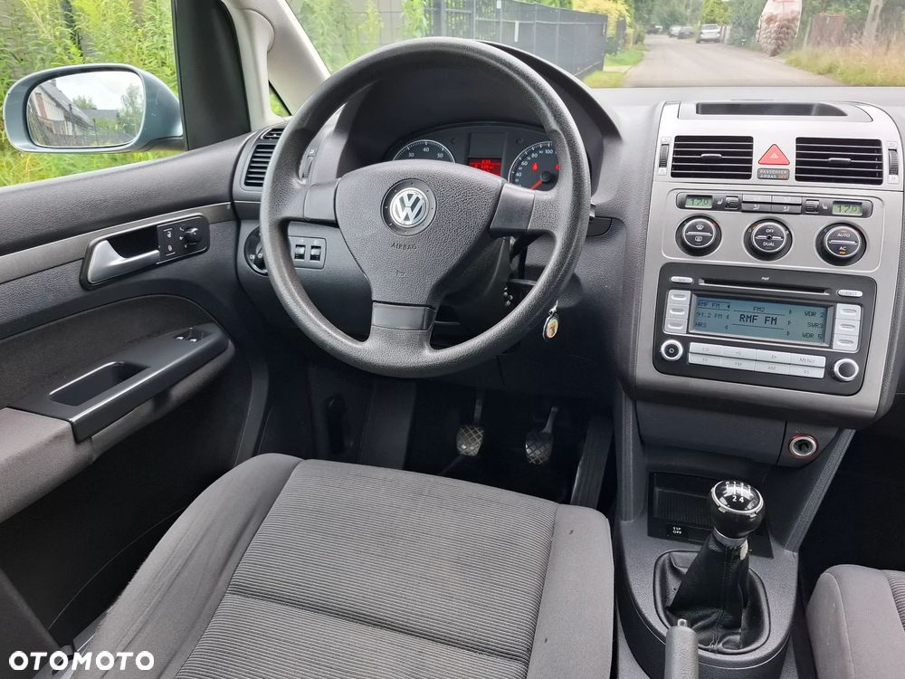 Volkswagen Touran 1.6 Freestyle - 24