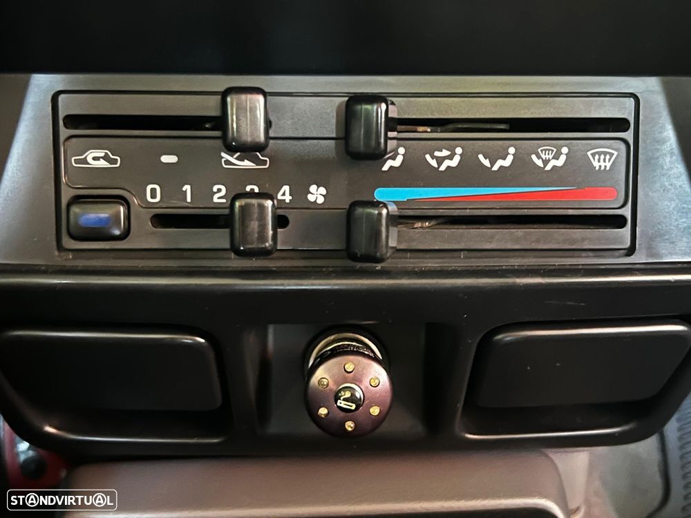 Nissan Navara - 32