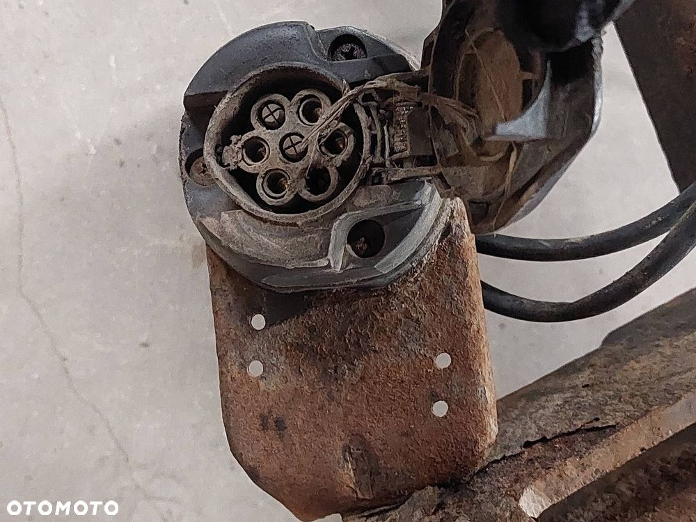 HAK HOLOWNICZY BRAK TABLICZKI NISSAN ALMERA N16 SEDAN - 4