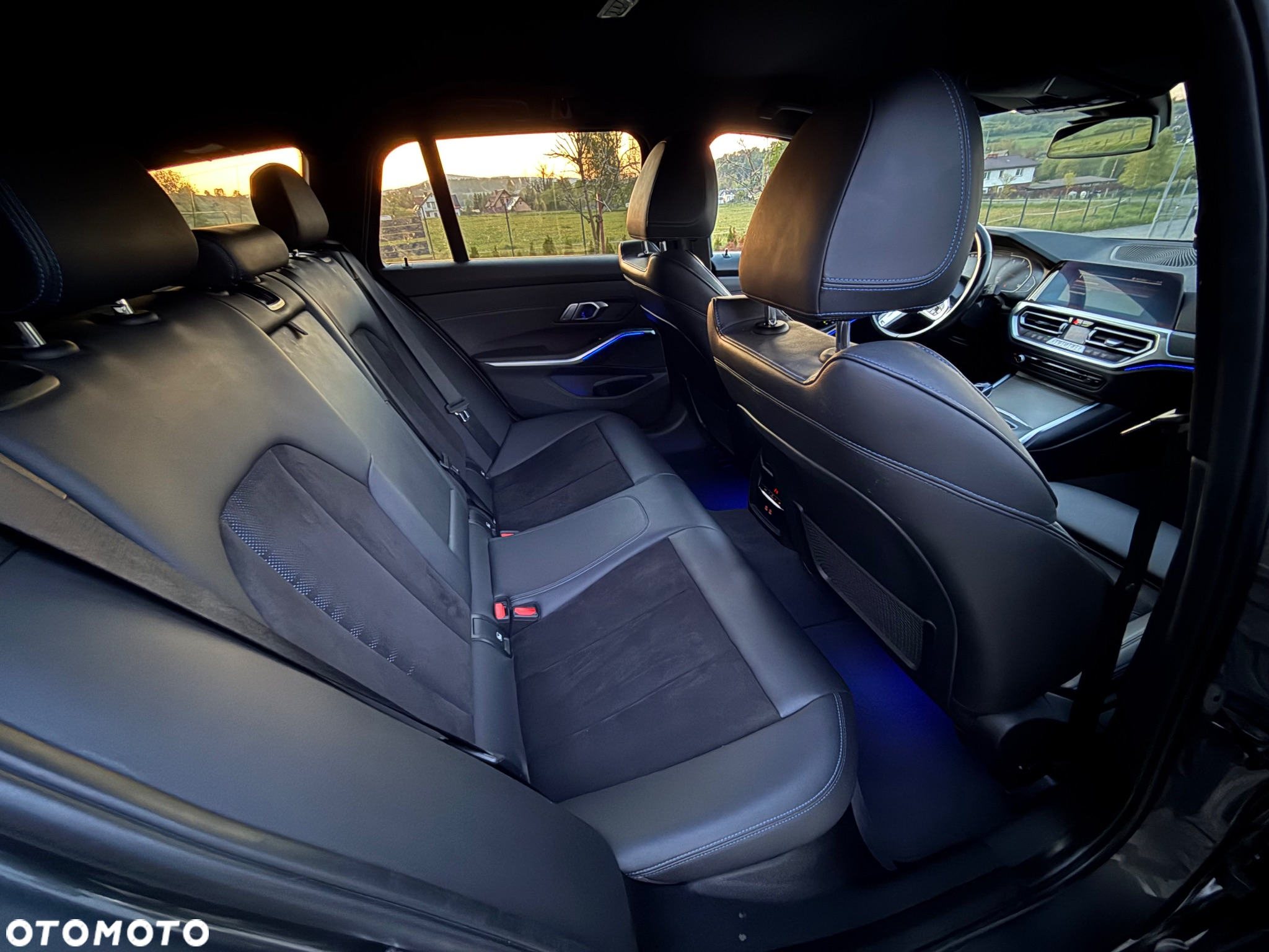 BMW Seria 3 320d Touring M Sport - 27