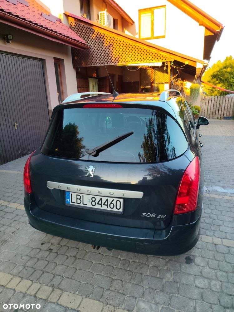 Peugeot 308 2.0 HDi Premium - 16