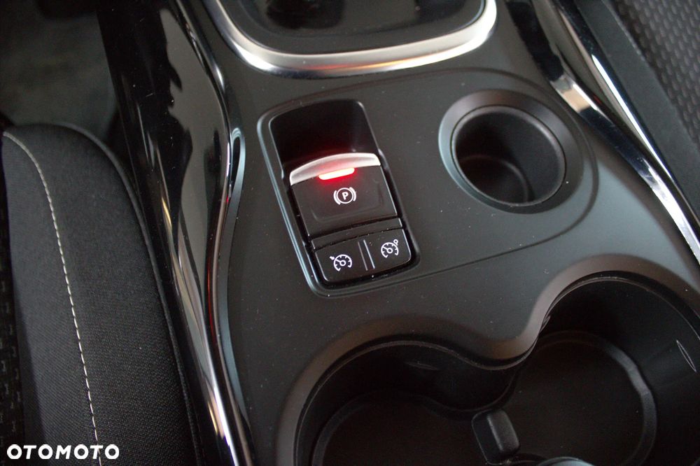 Renault Kadjar 1.2 Energy TCe Limited EDC - 29