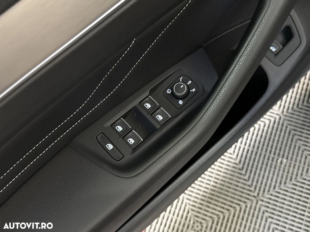 Volkswagen Passat - 15