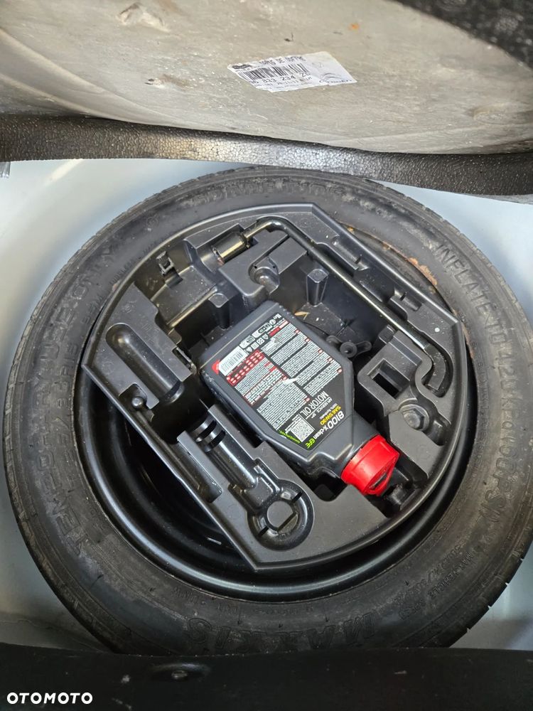 Citroën DS3 e-HDi 90 FAP SoChic - 12