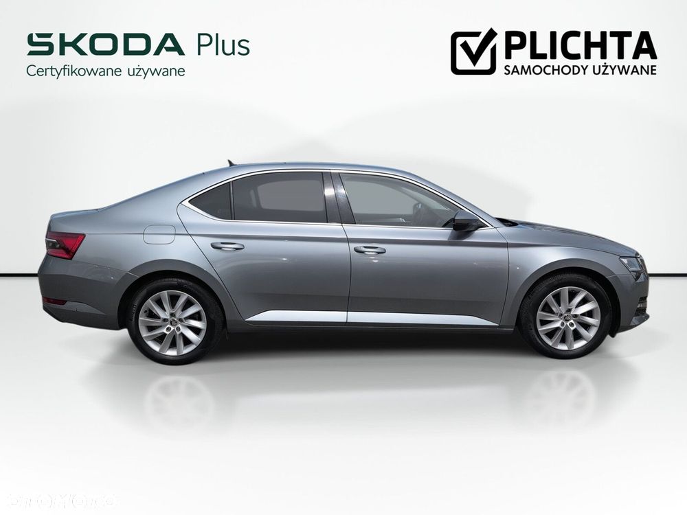 Skoda Superb 2.0 TSI Ambition DSG - 5