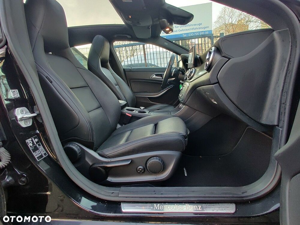 Mercedes-Benz CLA 220 (CDI) d 4-Matic AMG Line - 18