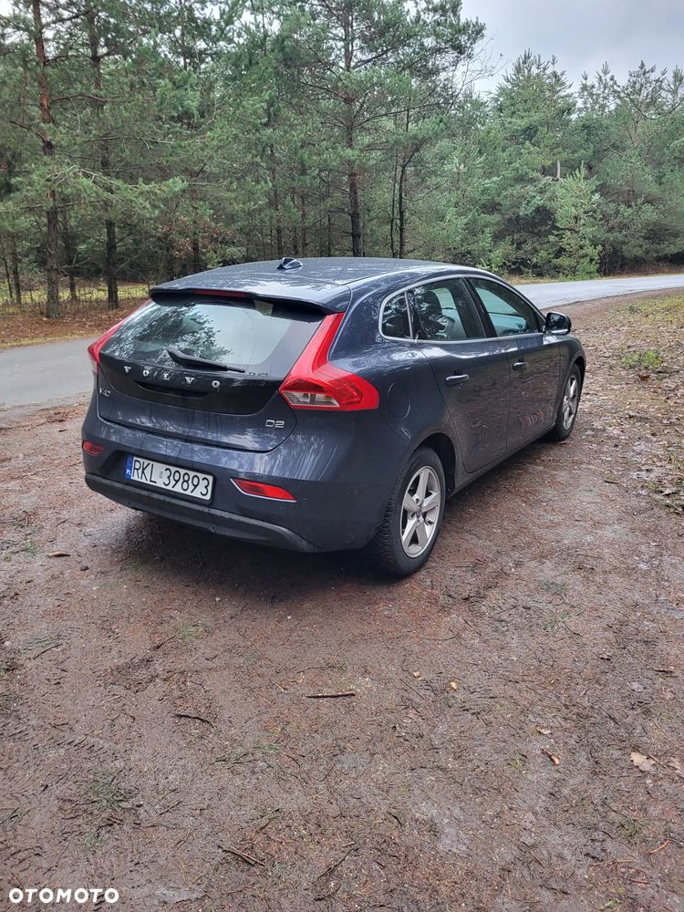 Volvo V40 D2 - 3