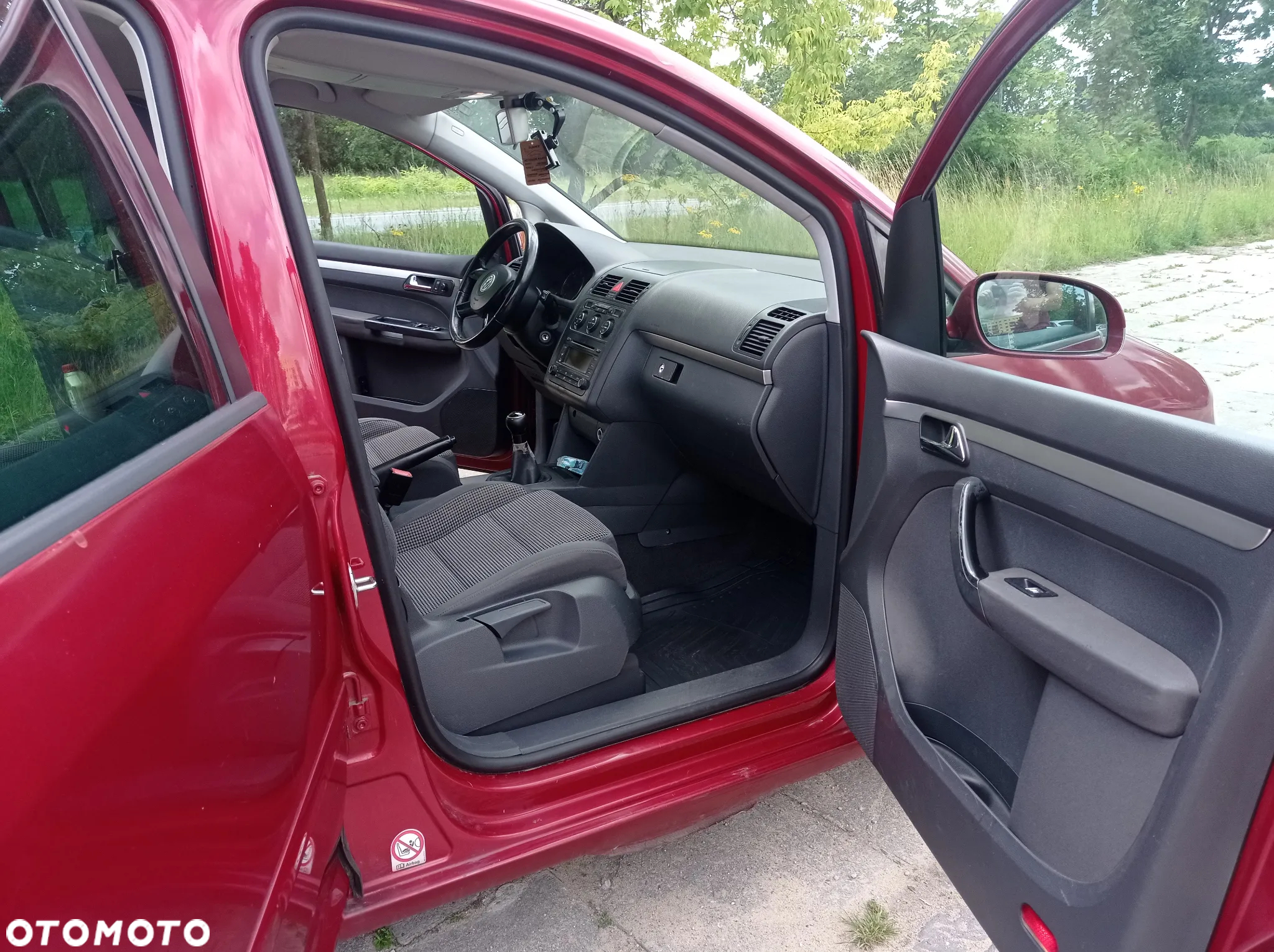 Volkswagen Touran 2.0 TDI Trendline - 11