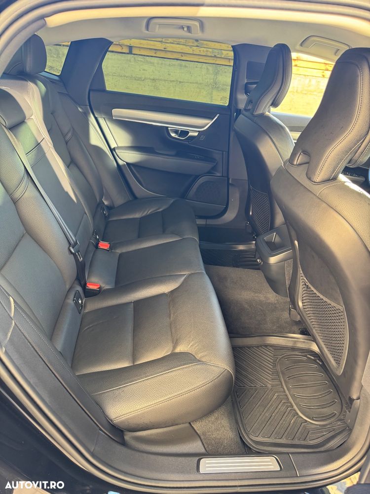 Volvo S90 D3 Geartronic Momentum Pro - 30