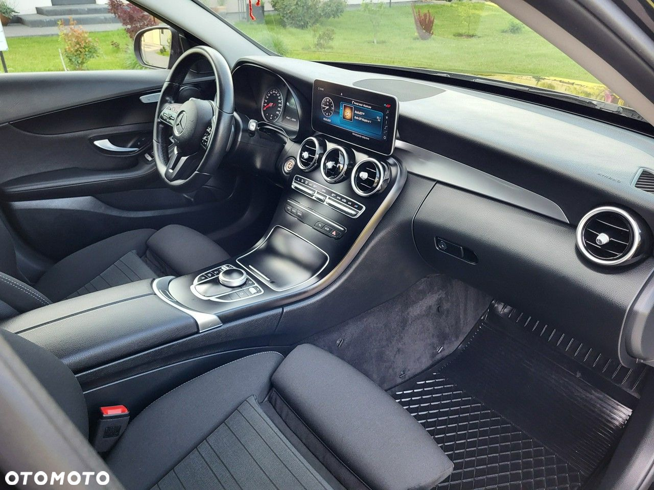Mercedes-Benz Klasa C 220 d T 9G-TRONIC - 11