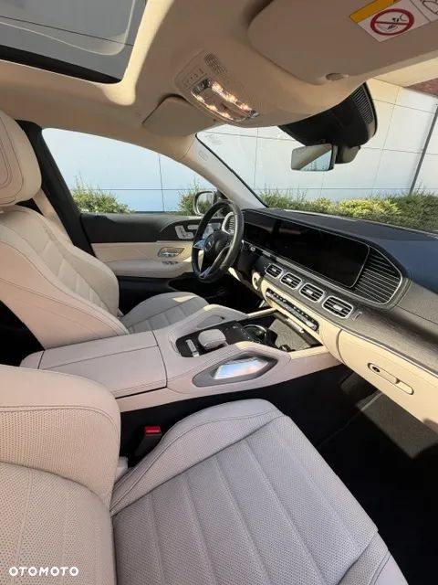 Mercedes-Benz GLE - 12