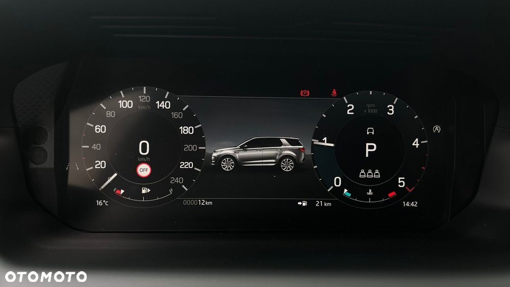 Land Rover Discovery Sport - 22