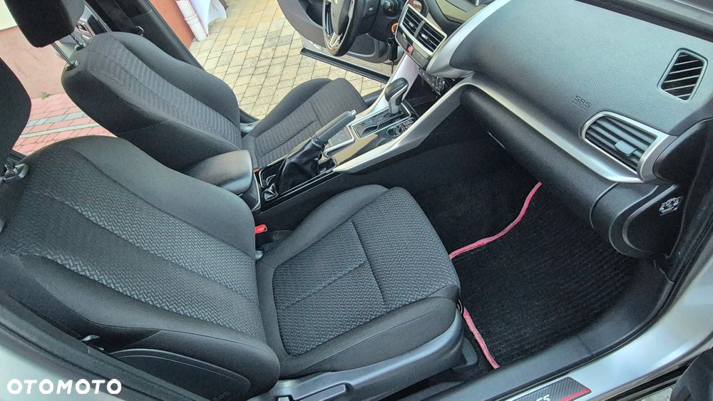 Mitsubishi Eclipse Cross 1.5 T-MIVEC 2WD CVT Diamant+ - 20