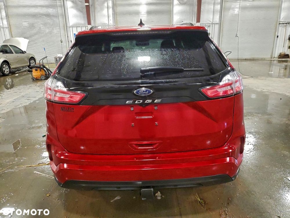 Ford Edge - 28