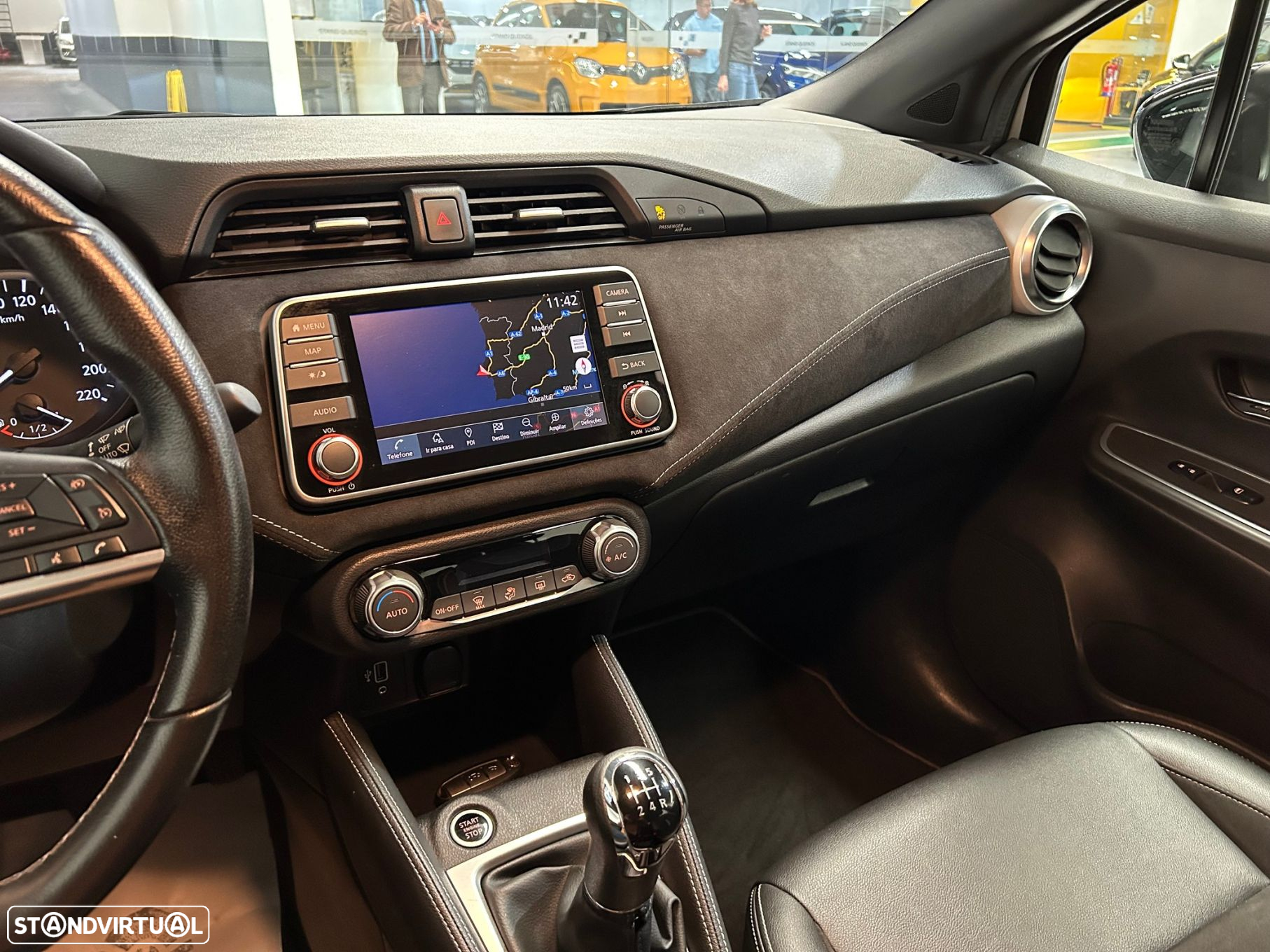 Nissan Micra 1.0 IG-T N-Sport - 24