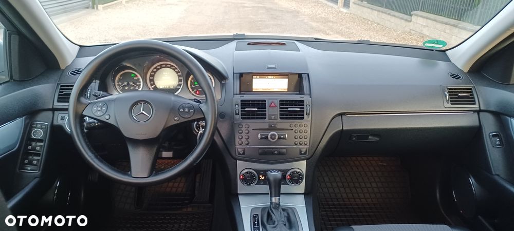 Mercedes-Benz Klasa C - 19
