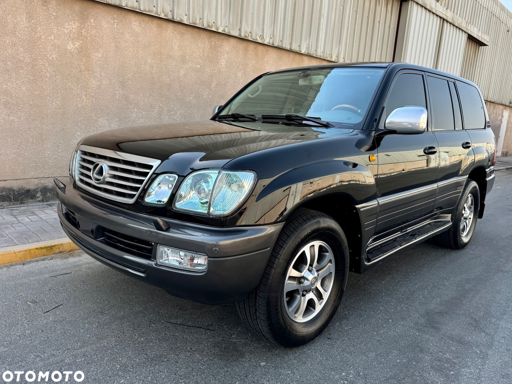Lexus LX 470 - 2