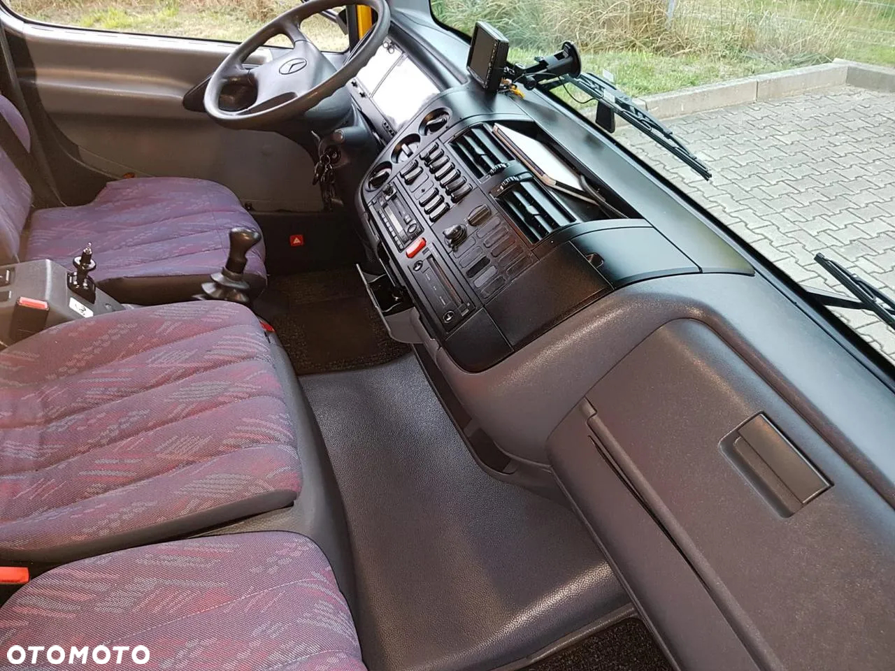 Mercedes-Benz ATEGO 817 - 13