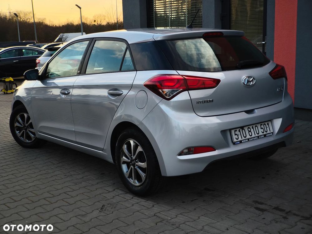 Hyundai i20 1.2 GO - 4