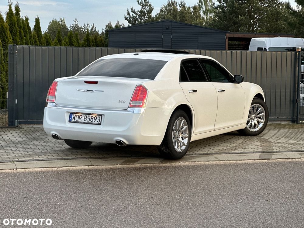 Chrysler 300C 3.5 V6 AWD - 17