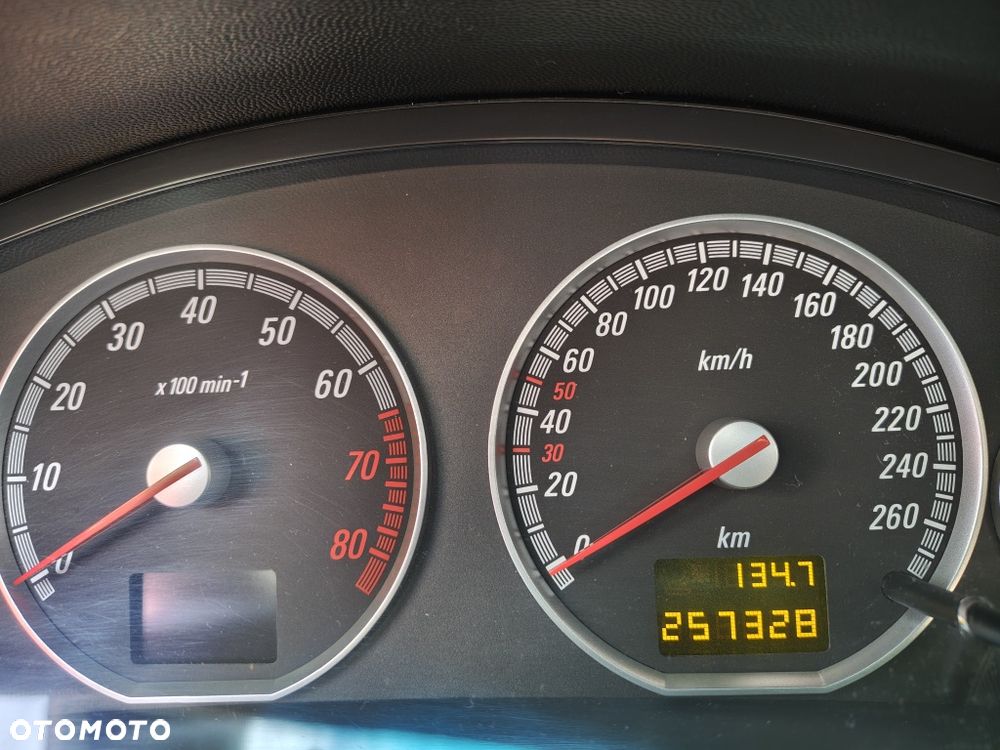 Opel Vectra - 4