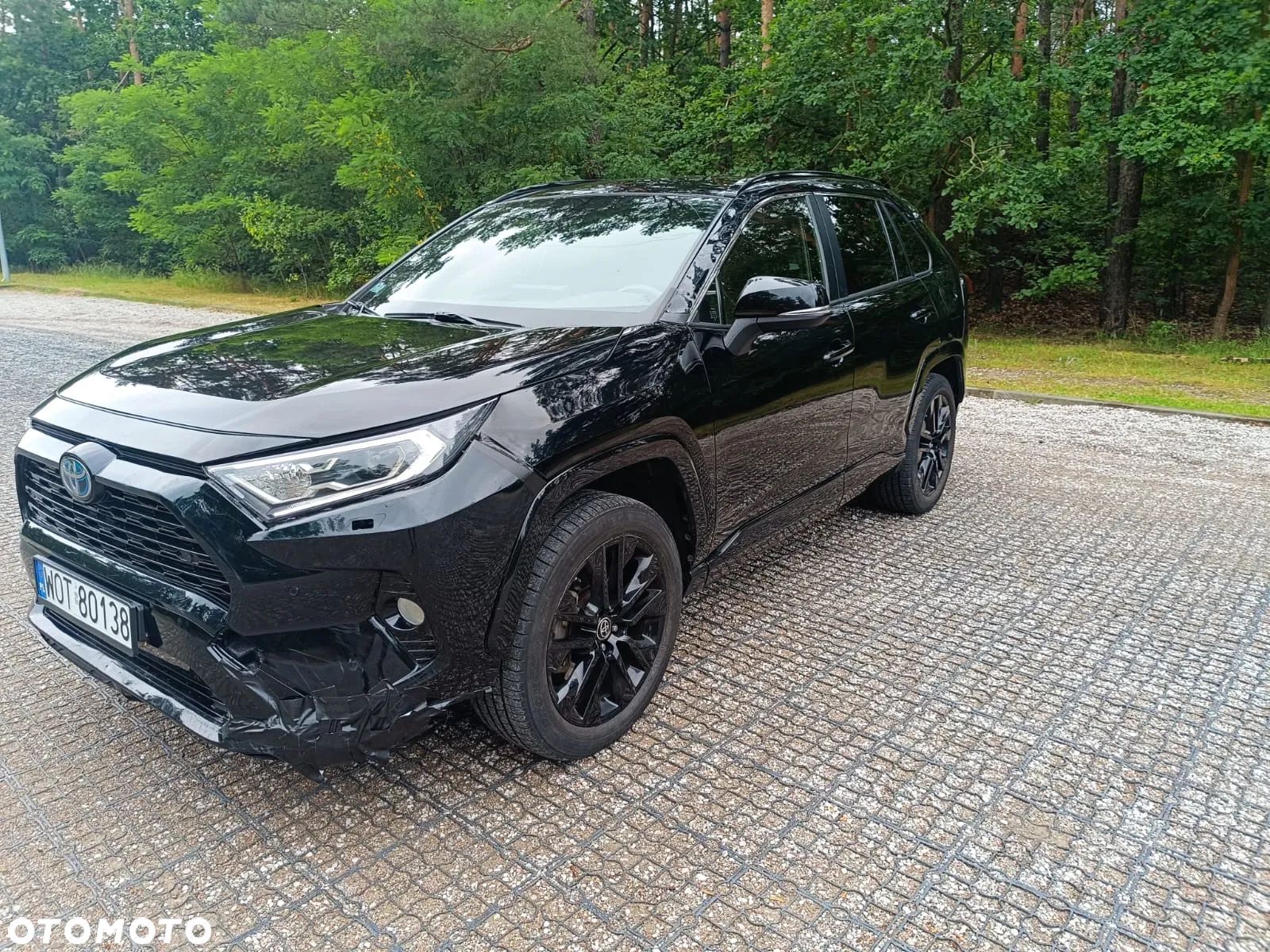 Toyota RAV4 2.5 Hybrid Black Edition by JBL 4x4 - 1