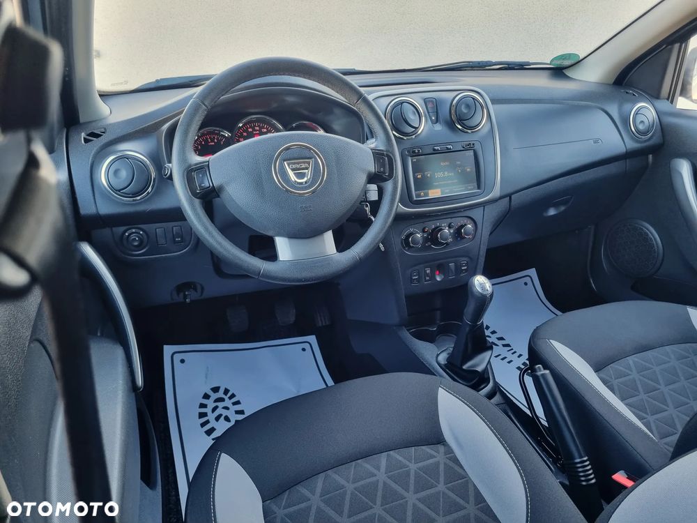 Dacia Sandero Stepway TCe 90 (S&S) Prestige - 8