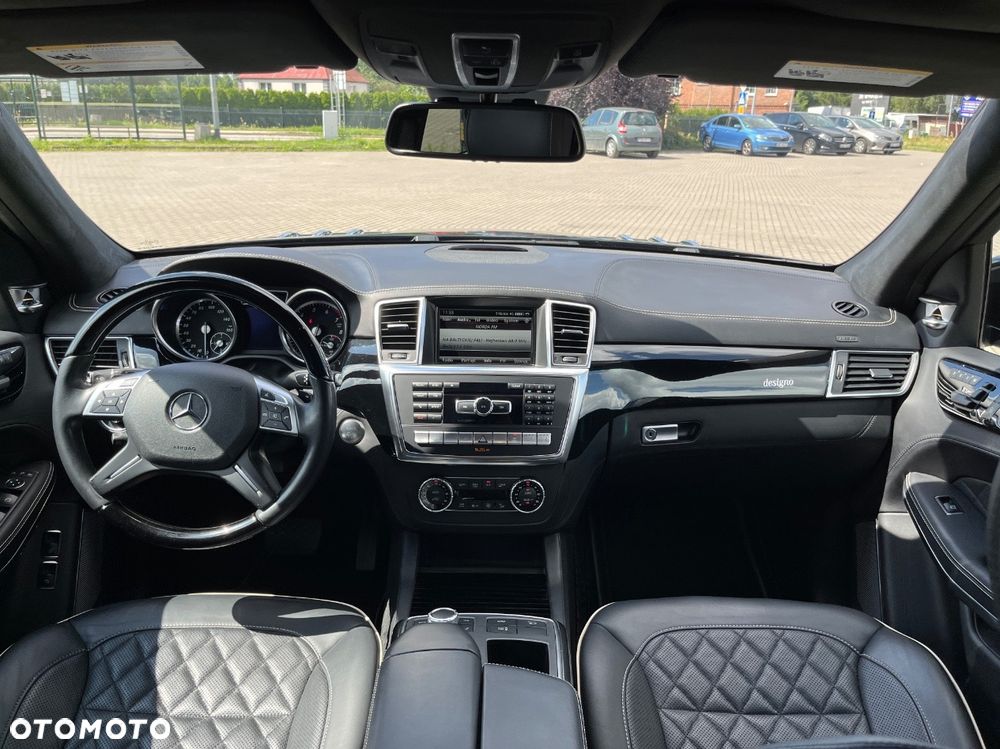 Mercedes-Benz GL - 17