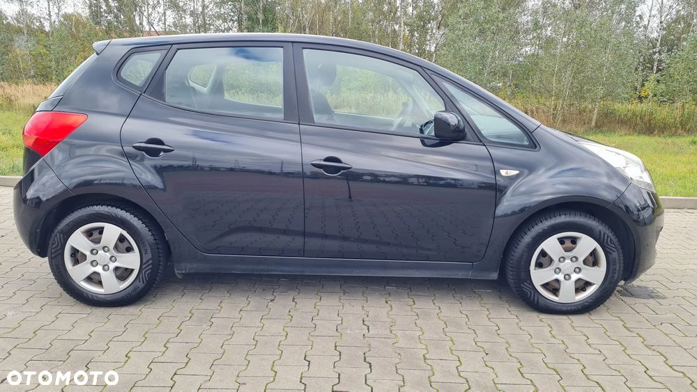 Kia Venga 1.4 CVVT Attract - 11