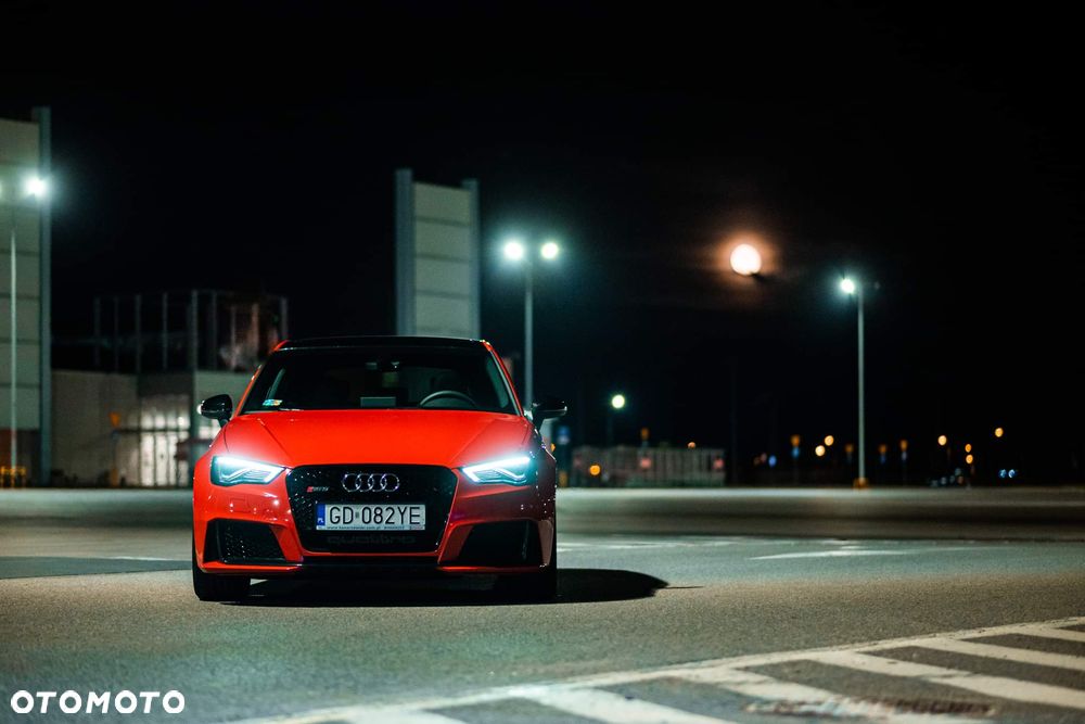 Audi RS3 Sportback - 1