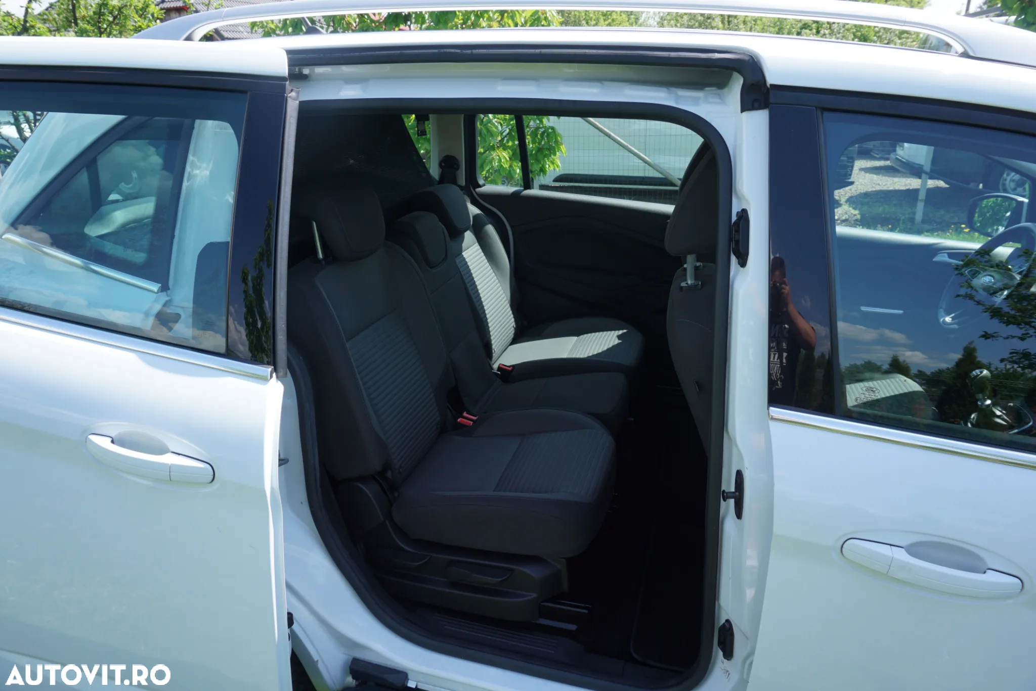Ford Grand C-Max 1.5 TDCi Start-Stopp-System Business Edition - 10