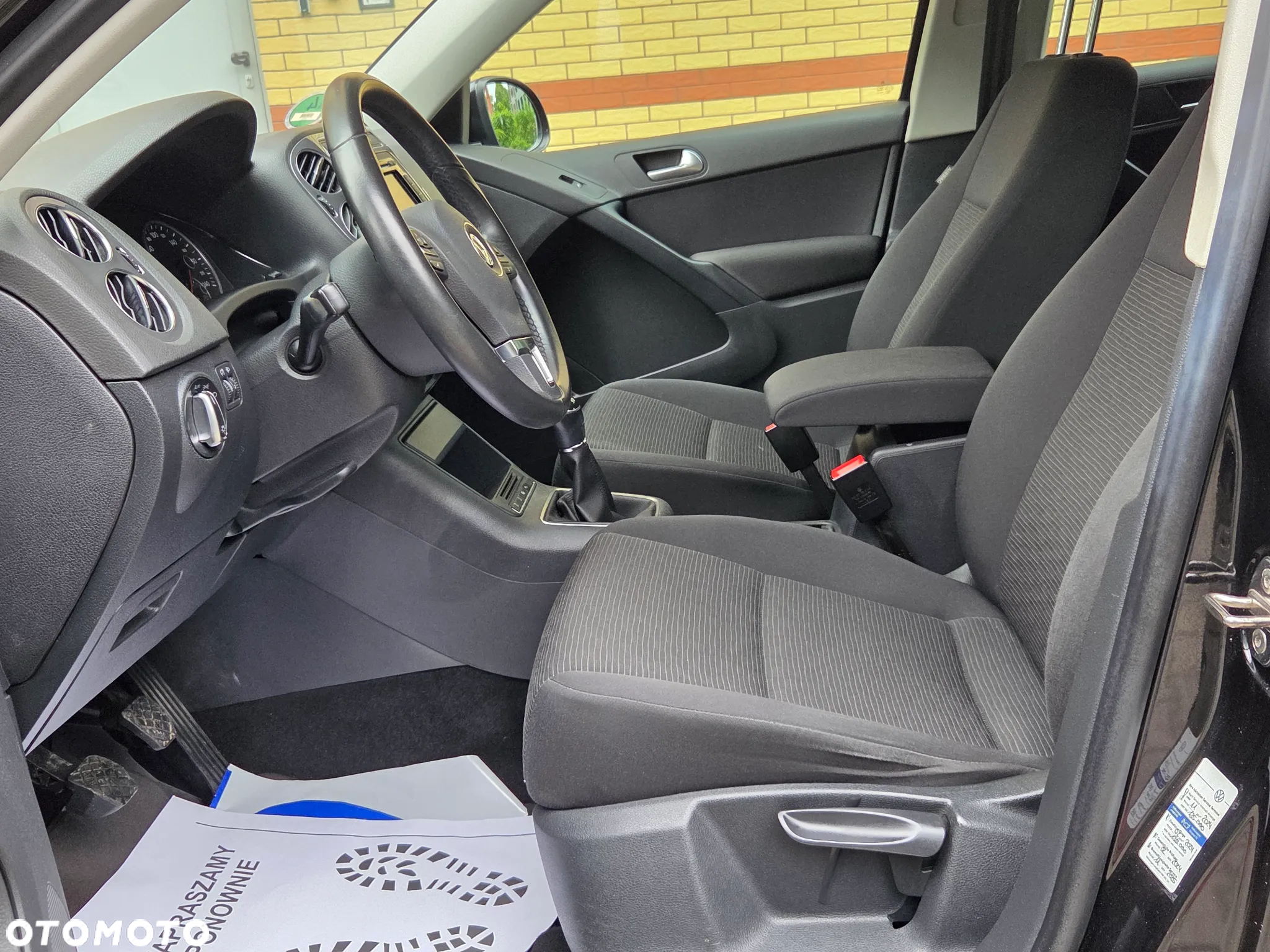 Volkswagen Tiguan 1.4 TSI BlueMotion Technology Exclusive - 8
