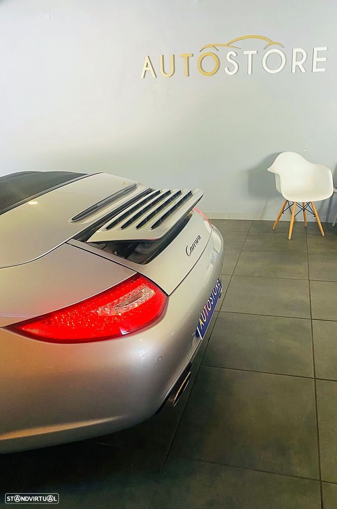 Porsche 911 Série F - 11