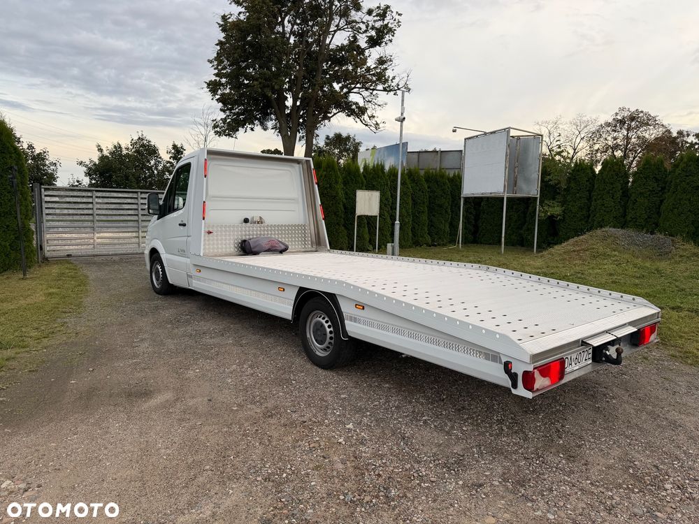 Mercedes-Benz Sprinter - 11