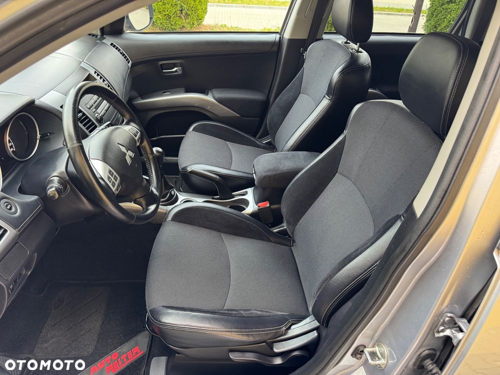 Mitsubishi Outlander 2.0 2WD Motion - 23