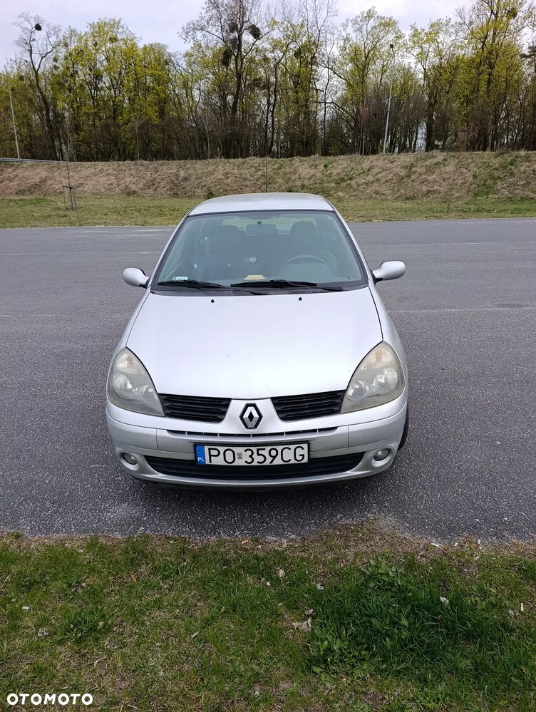 Renault Clio - 1