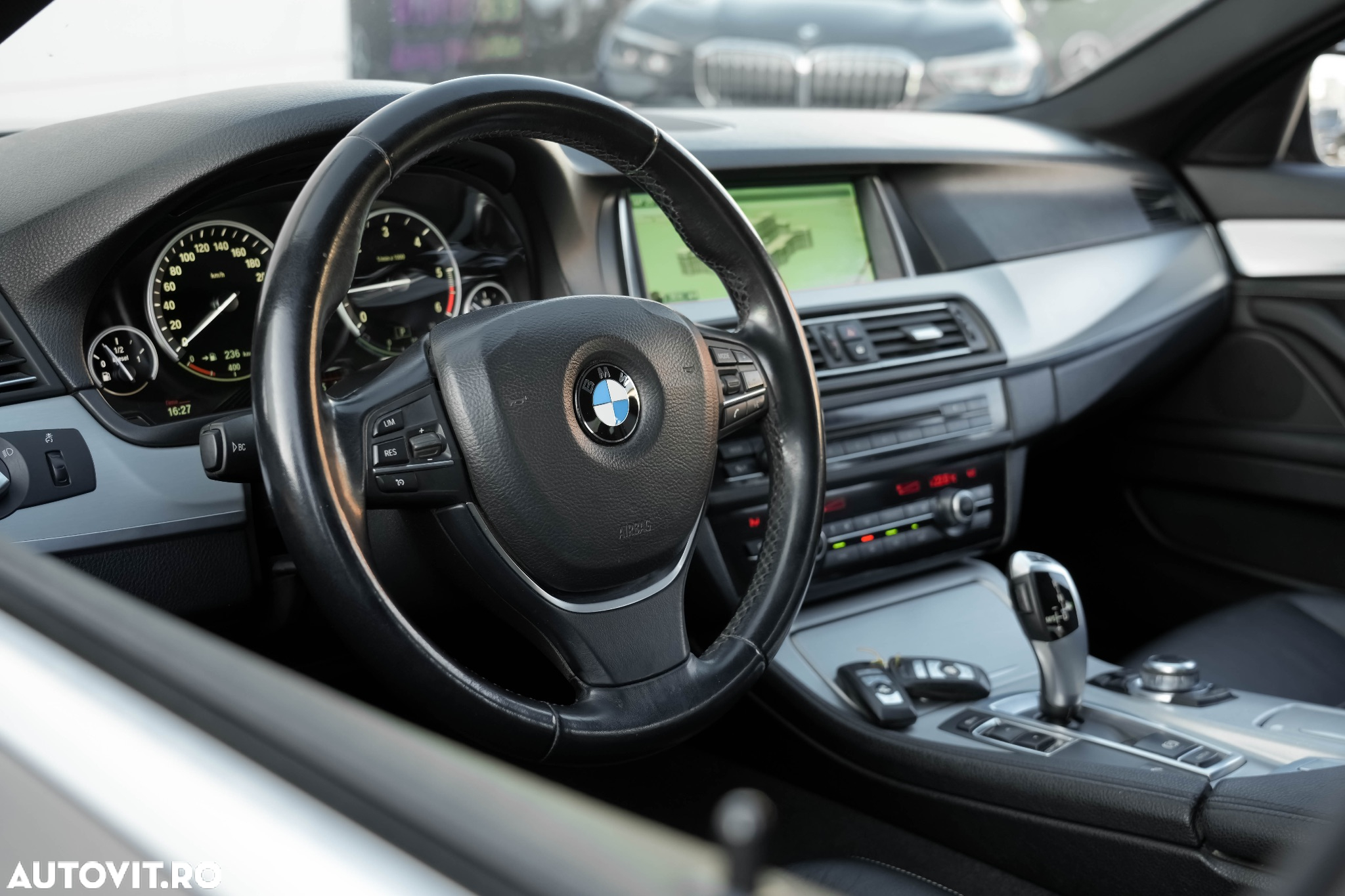 BMW Seria 5 520d Aut. Sport Line - 19