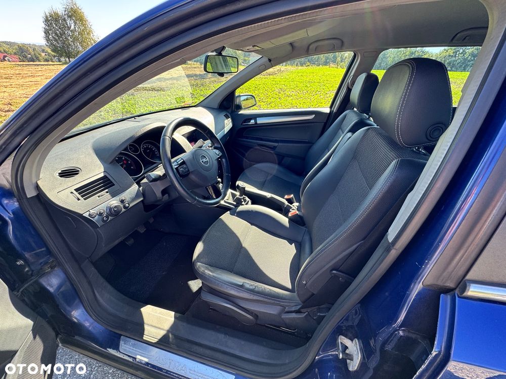 Opel Astra III 1.9 CDTI Enjoy - 21