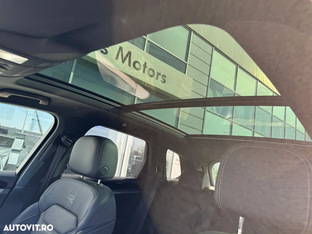 Volkswagen Touareg V6 TDI 4MOTION R-Line - 13