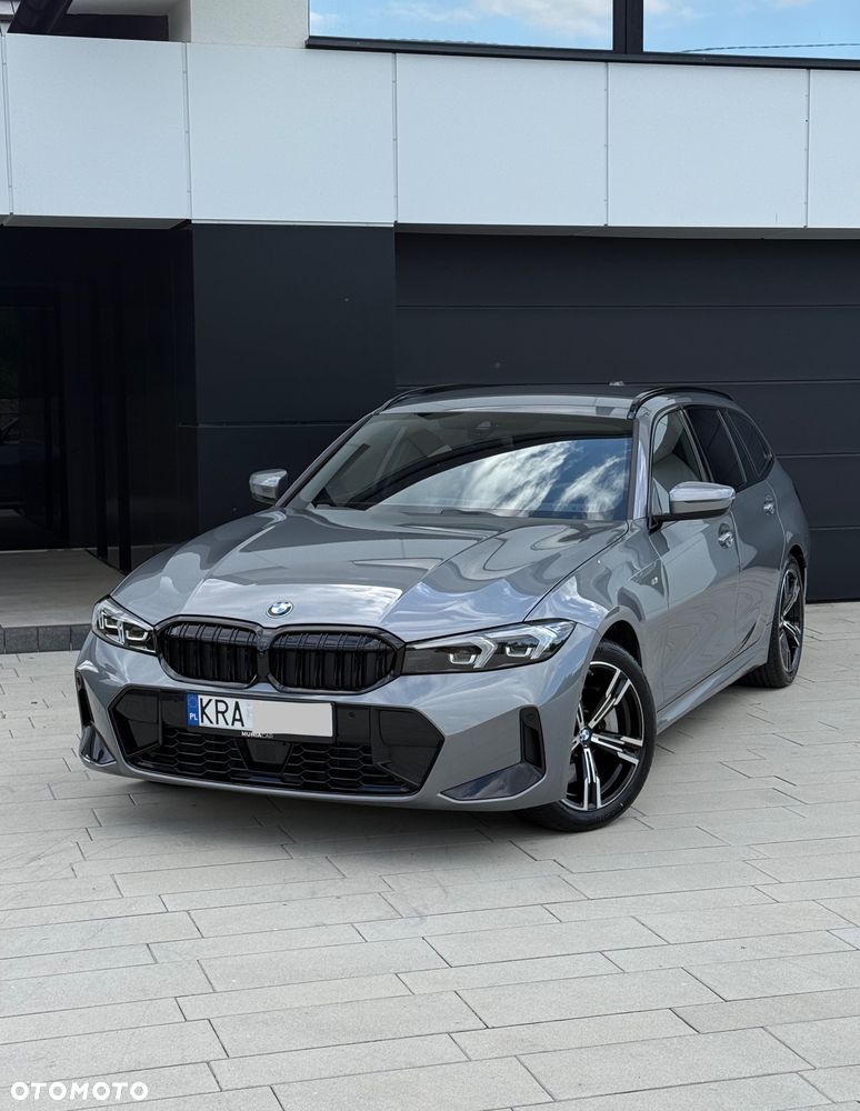 BMW Seria 3 330i xDrive M Sport sport - 12