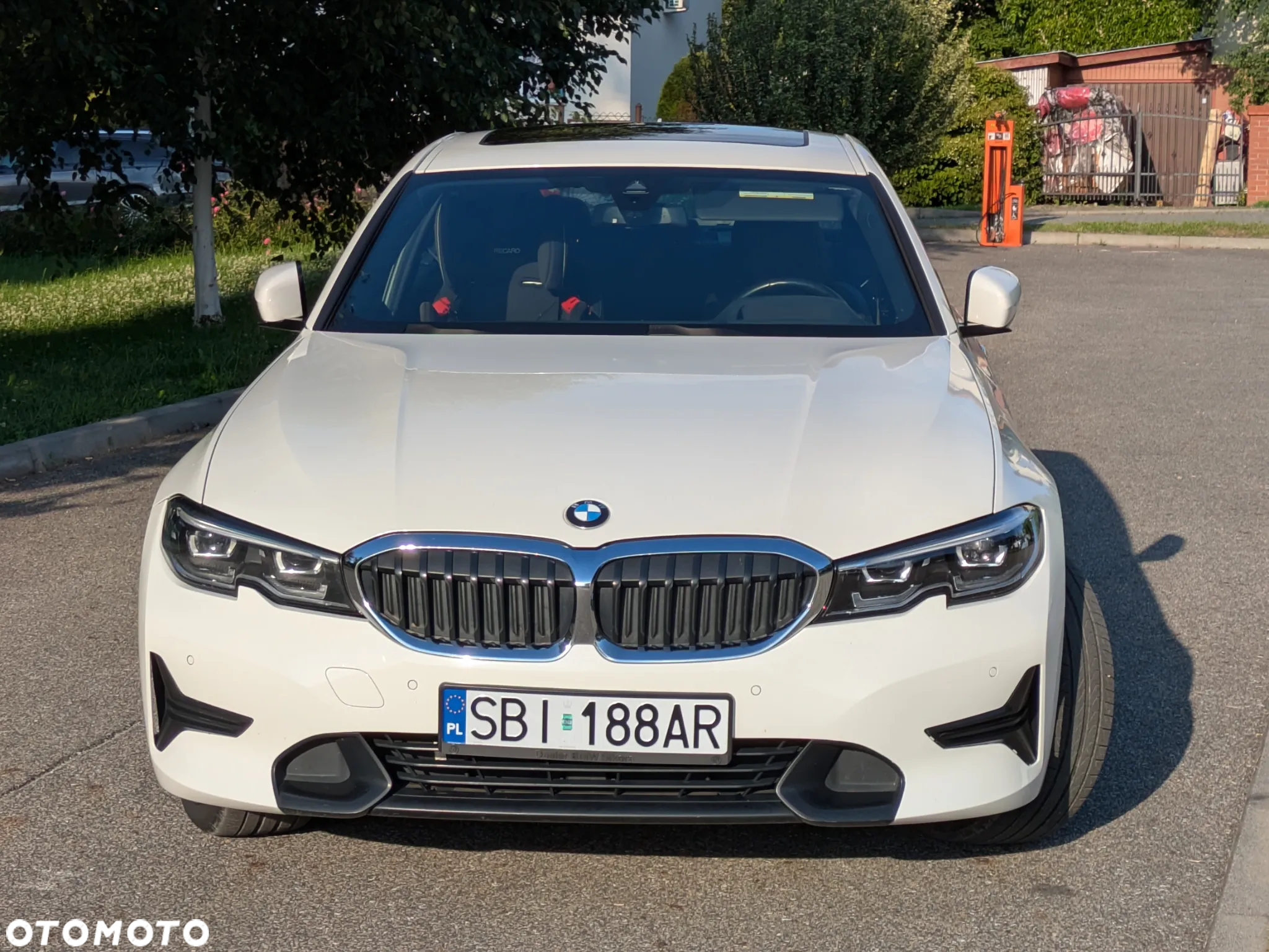 BMW Seria 3 330i Sport Line - 23