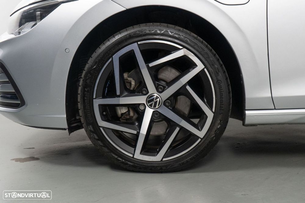 VW Golf 1.4 TSI e-Hybrid DSG - 23