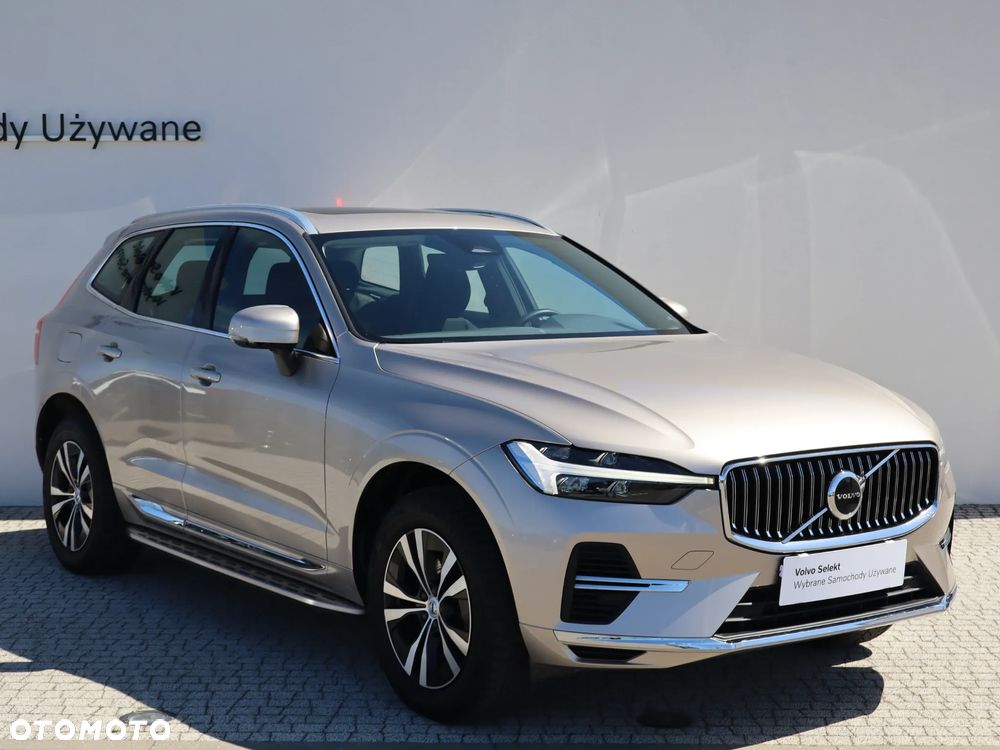 Volvo XC 60 T6 Plug-In Hybrid AWD Core - 8