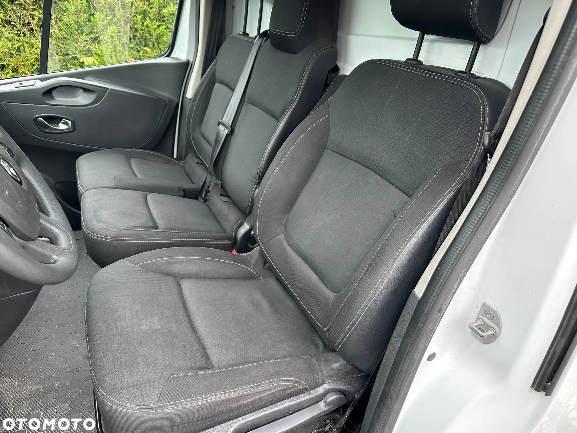 Renault Trafic - 8