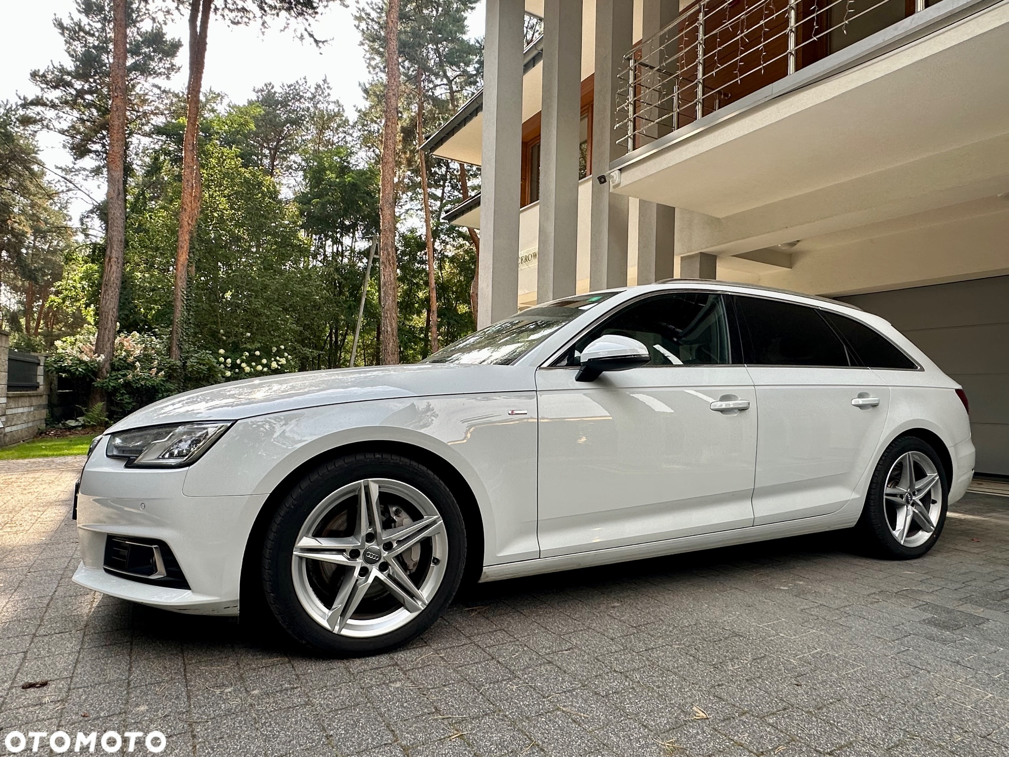 Audi A4 40 TDI quattro S tronic S line - 16